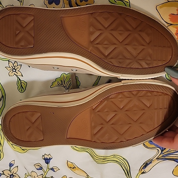 Converse Canvas And Leather - Picture 7 of 7